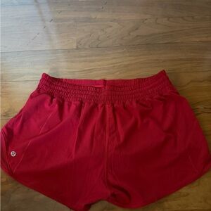 lululemon athletica Women's hotty hot high rise shorts